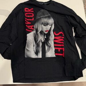 Taylor Swift RED TAYLOR’S VERSION Black Cotton Long Sleeve Tee (NEW & RARE)
